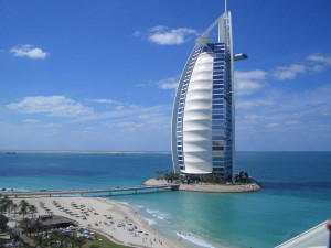 En el Blog de La Salle Alumni Hotel Burj Al Arab en Dubái. 