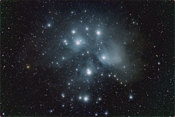 best-astro-photographs-space-pictures-2012-pleiades_59490_600x450