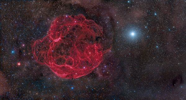 best-astro-photographs-space-pictures-2012-simeis-147_59491_600x450